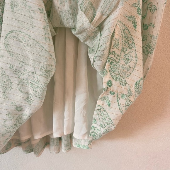 NWOT House of Harlow 1960 Mint Paisley White Smocked Ruffle Mini Dress Small - Picture 9 of 15